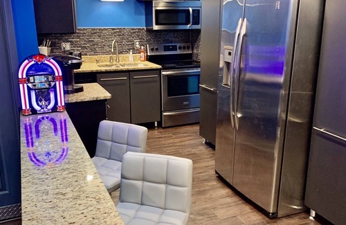 Harrisburg - Hershey Apartment | Modern Downtown Blue Steel Suite