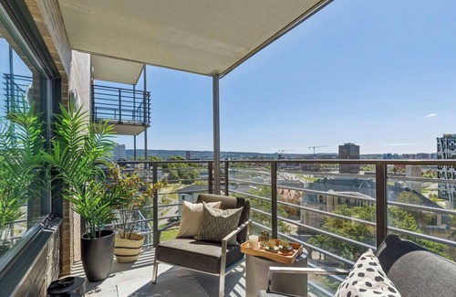 Sinsen Apartment | Modern Elegance Meets Comfort: Your Dream Apartment Awaits Downtown