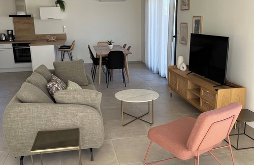 La Palme House | Modern family home, close to beaches and garrigue