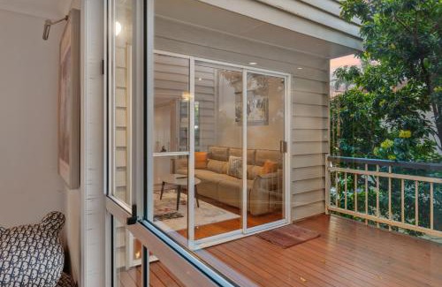 Teneriffe House | Modern Family Home in Brisbanes Trendiest Suburb