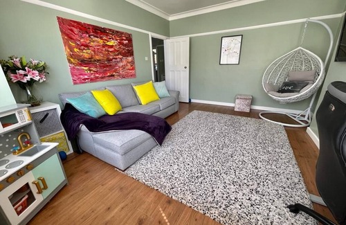 Streatham South House | Modern Family Home in London
