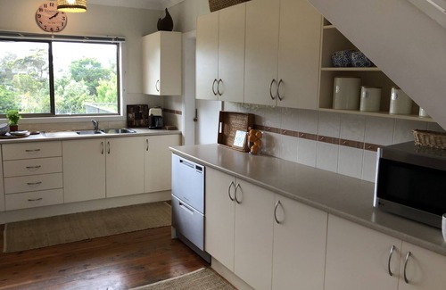 Mollymook Beach House | Modern Farmhouse at Pacific Sands Mollymook Beach
