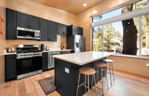 Mountainaire House | Modern Flagstaff Wood Cabin Home Forest Views