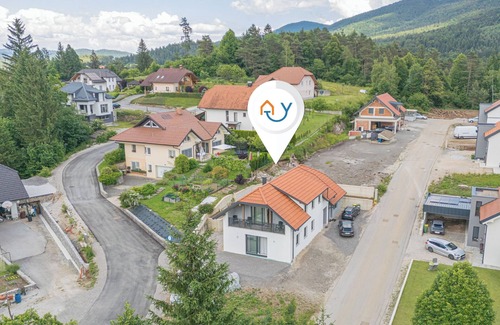 Cerknica Apartment | Modern Flat Mateja, Cerknica, Slovenia