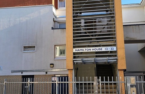 Bow Condo | Modern Flat near Central London!