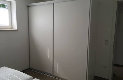 Memmelsdorf Apartment | Modern furnished 2-room apartment; well suited for business travelers