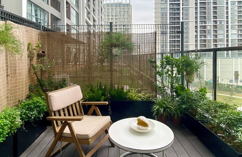 Le Chan Apartment | Modern garden apartment for your family in Haiphong, with free pool and fitness