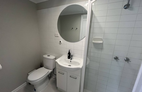 Gisborne House | Modern guest house in the Macedon Ranges - Sleeps up to 5