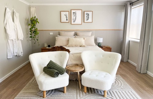 Gisborne House | Modern guest house in the Macedon Ranges - Sleeps up to 5