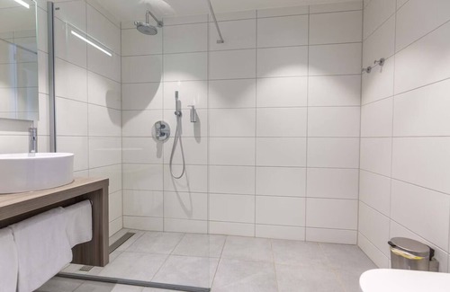 Oranjeplaat House | Modern Haven with Free Parking | Close to Zeeuws Museum, Middelburg