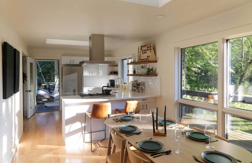 Parksville Cabin | Modern Hideaway w/Deck + State Forest Access