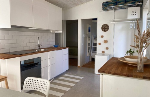 Varnamo Municipality House | Modern holiday home by the lake Vidöstern