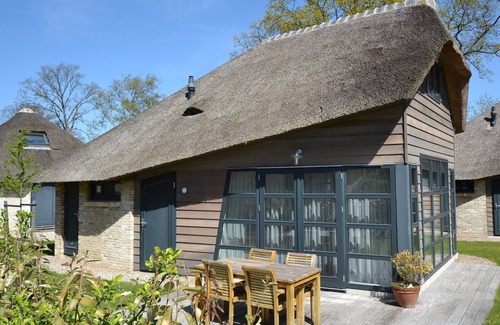 Schoorl Villa | Modern holiday home in the dunes for up to 4 people