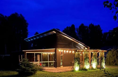 Sodvik House | Modern holiday home in scenic Stennige, Oland