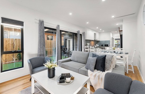 Campbellfield House | Modern home in Fawkner