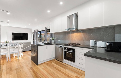 Campbellfield House | Modern home in Fawkner