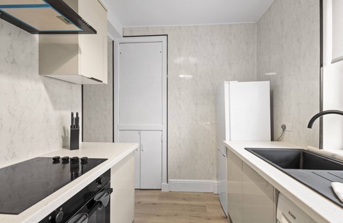 Johnstone House | Modern Home in Johnstone, Renfrewshire