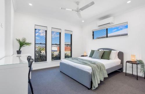Trinity Beach House | Modern Home with Private Spa and Fenced Garden