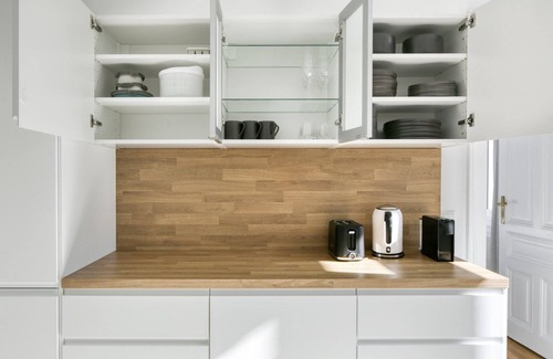 Josefstadt Apartment | Modern Josefstadt 2BR w/Elevator, near Volksgarten + U2, by Blueground