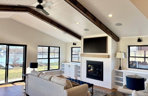 Beaver Dam House | Modern Lake Home: Family Fun & Memorable Getaway!