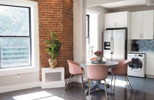 Central Park North Apartment | Modern Large 2BR Apartment in front of Central Park, rare find
