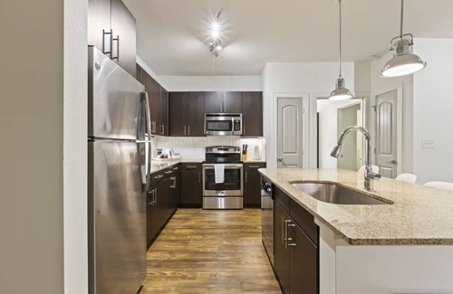 Frisco Apartment | Modern, Lux 2B Near The Star, Toyota HQ, Legacy We
