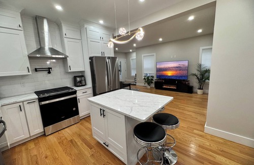 Norwood Condo | Modern/Luxury Condo Norwood