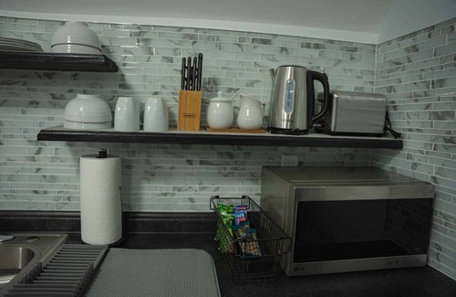 Schenectady Apartment | Modern, Luxury & Prime Location 2 Bedroom Apt
