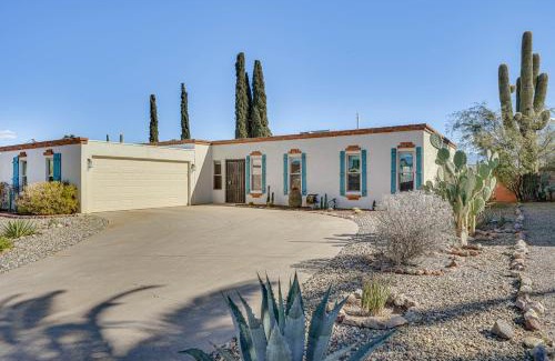 Tucson House | Modern Midcentury Tucson Retreat Patio and Hot Tub