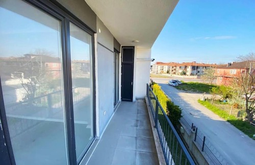 Serdivan Apartment | Modern New furniture Apartment -Istanbul Highway
