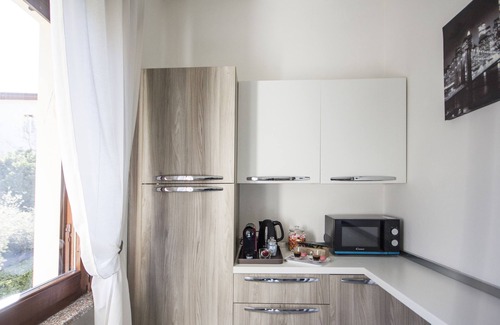 Tavernerio Apartment | Modern newly renovated apartment near Como