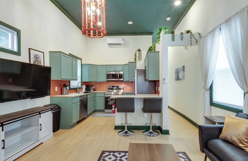 Downtown Memphis House | Modern, newly renovated 2-bedroom house in the Medical District