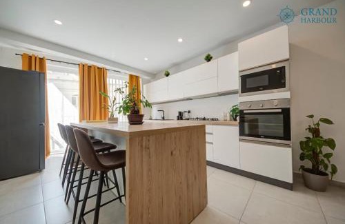 San Gwann Apartment | Modern Oasis Luxe with BigYard