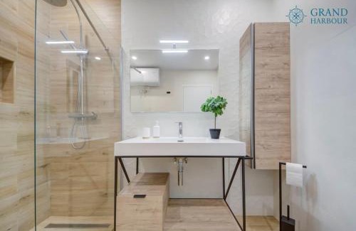 San Gwann Apartment | Modern Oasis Luxe with BigYard