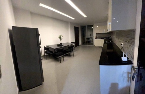 Chnaneir House | Modern Prestigious 24-hour Electricity 5 min from the Beach!