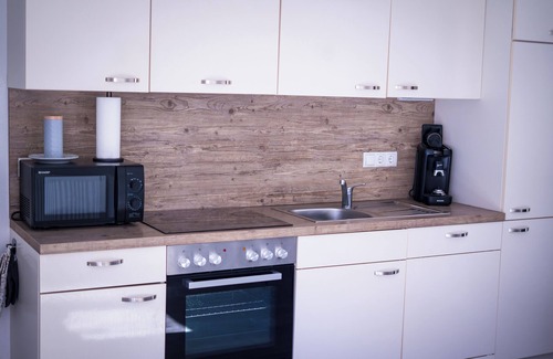 Kottenheim Apartment | Modern, quiet apartment with a view of the countryside