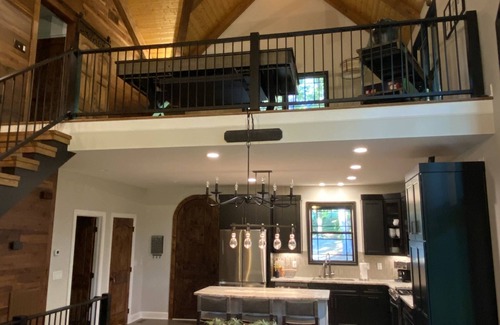 Springfield Ski Chalet | Modern/rustic chalet nestled in the woods at Paradise Ranch & Retreat