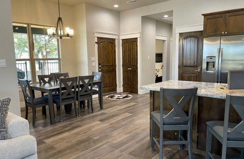Nemo House | Modern Rustic Haven at Twin Canyons Longhorn Ranch