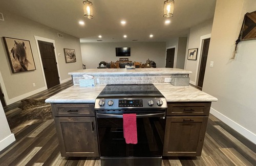 Salina Apartment | Modern rustic stay at The Bunkhouse outside of Salina