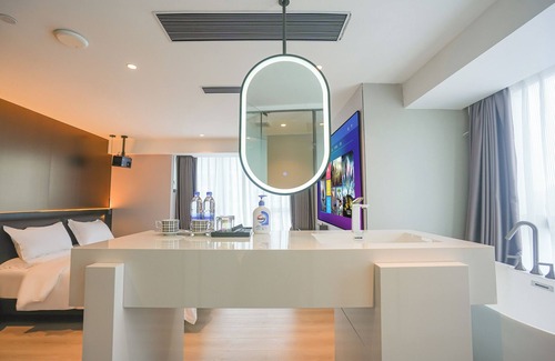 Feishajiao Hotel | Modern Space Hotel Guangzhou Nansha Line4 STN