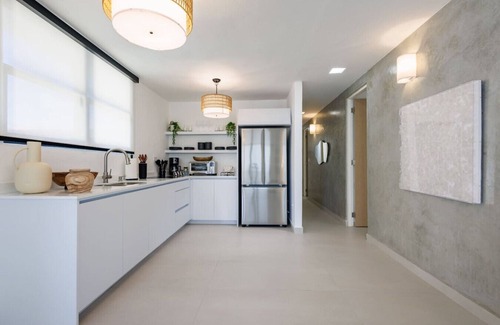 Eleanor Roosevelt House | Modern & Spacious Retreat in Hato Rey | Unit 2