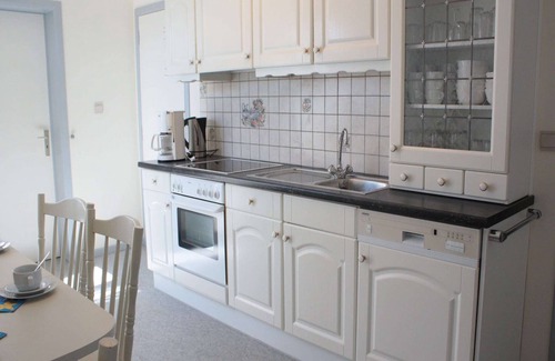 Felenne Apartment | Modern Stay with Hot Tub