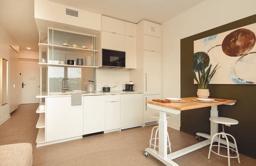 Old Fourth Ward House | Modern Studio Steps from Ponce City Market | Atlanta BeltLine Adventures
