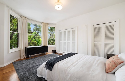Duboce Triangle Apartment | Modern stunner in the heart of Duboce Triangle/Castro