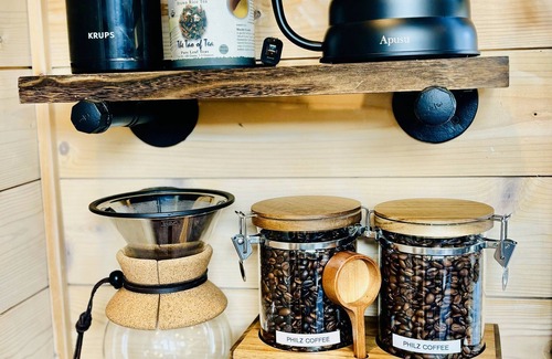 Old Station House | Modern Tiny Home near Lassen with WiFi and AC