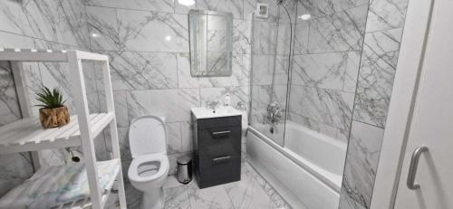 Temple Bar Apartment | Modern Trendy & Spacious 2BD in Temple Bar