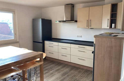 Grettstadt Apartment | Modern und hochwertig eingerichtetes Penthouse mit Balkon und kostenfreiem WLAN