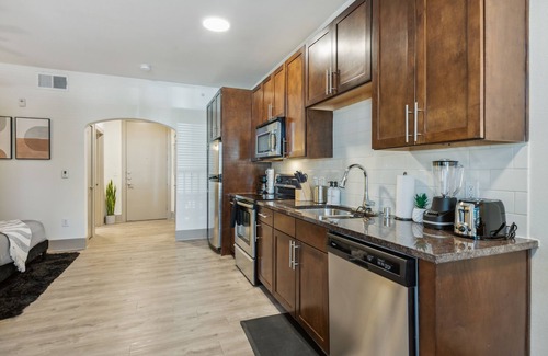 Cityplace Apartment | Modern Uptown Gem. Free Parking. Pet Friendly!