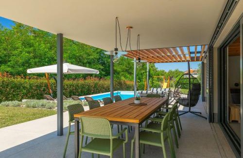 Lasici Villa | Modern villa Fritula with pool in Vizinada
