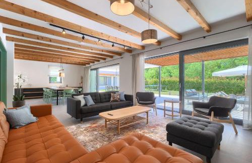 Lasici Villa | Modern villa Fritula with pool in Vizinada
